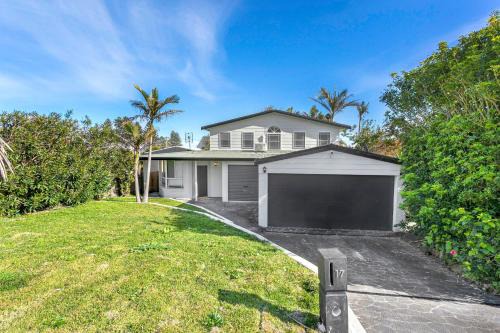 Anna Bay House | Afterdune Delight 200 metres to the Water's Edge