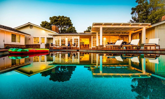 Arcadia House | Agave by AvantStay Expansive Resort Style Estate w/ Pool & Mtn Views!