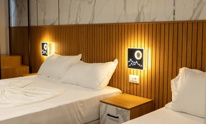 Vlore Hotel | Aglon Twin's Hotel