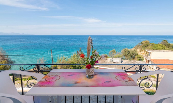 Alikanas Apartment | Agnadi Sea View Apartments