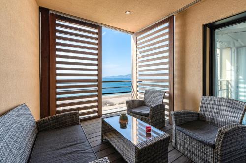 Molini Apartment | Agosta Bella - Appt en face de la plage dAgosta