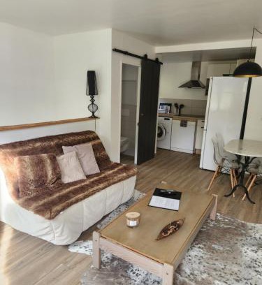 Brides-les-Bains Apartment | Agréable appartement rénové situé dans les hauteurs de Brides