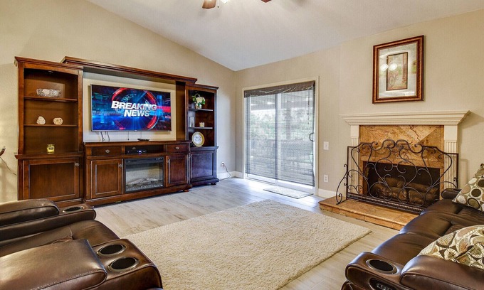Mission Viejo House | AGRADO GETAWAY: Lake Mission Viejo, Beaches Newport,Dana Pt,Laguna,San Clemente