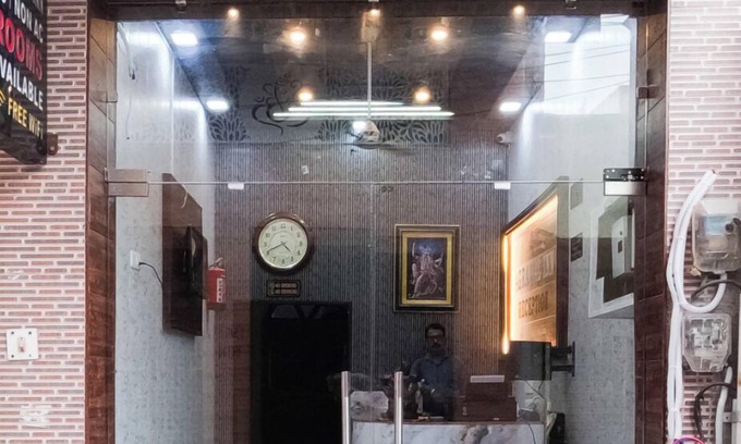 Mathura Hotel | AGRAWAL INN Guest House