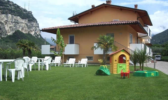 Torbole sul Garda Apartment | Agritur Laura