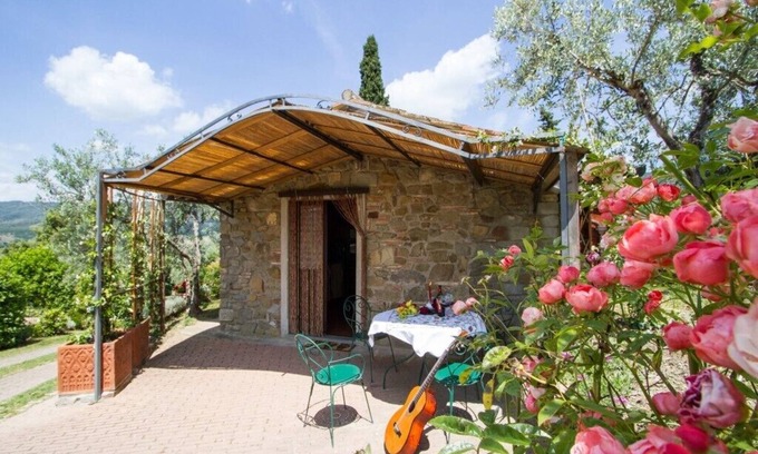Pieve di Chio Cottage | Agriturismo Santo Stefano- Beehive Cottage