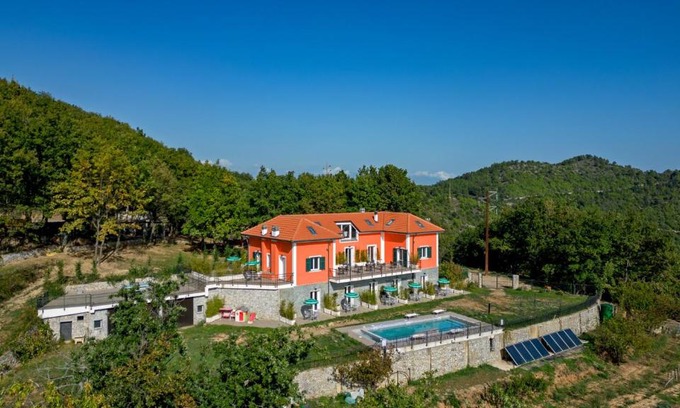 Spotorno House | Agriturismo Cascina Trevo