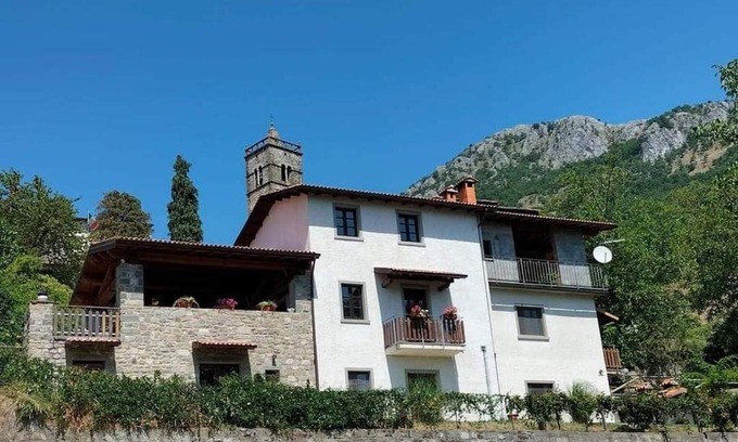 Corfino Villa | Agriturismo dal nonno Merico