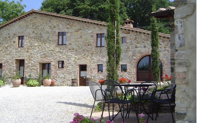 Castell'Azzara Other | Agriturismo 'Granaio le Ghiande' with Mountain View, Shared Pool & Wi-Fi