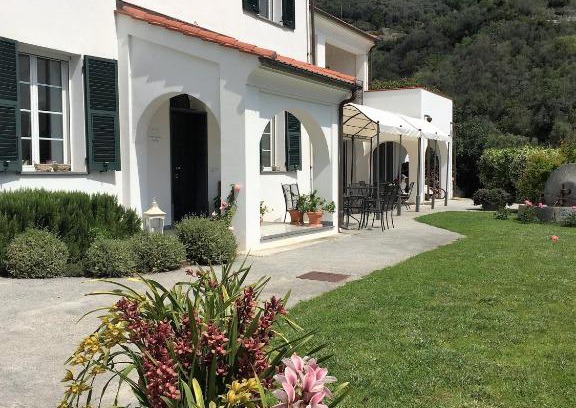 Alassio House | Agriturismo Palmero