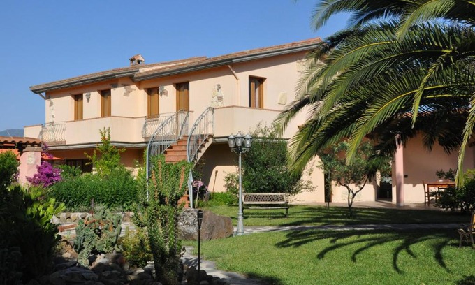 Marrubiu House | Agriturismo S´Aranada