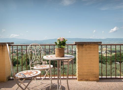 Capodacqua House | Agriturismo Villa Val D'Olivi