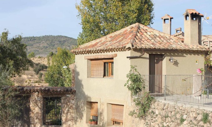 Letur House | Agroturismo La Artezuela