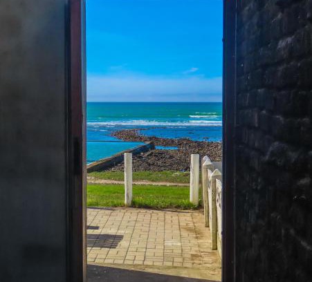 L'Agulhas Apartment | Agulhas - Wyn & Wind