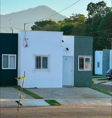 Ahuachapan House | Ahuachapan Tiny Rental Homes