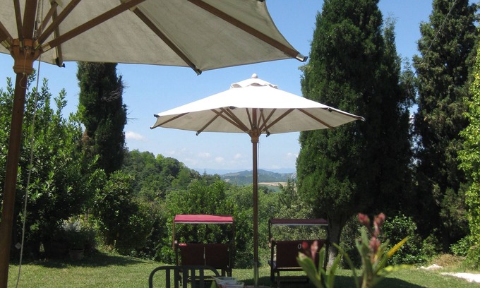 Urbino Bed & Breakfast | Ai Cipressi B&B Country House