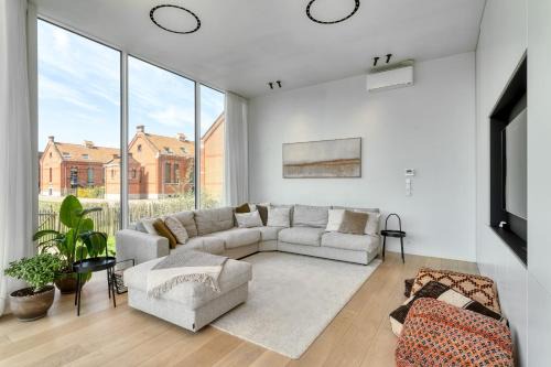 Ostend Villa | Aimé aan zee beachhouse 5P - private garden & 2 FREE parkingspots