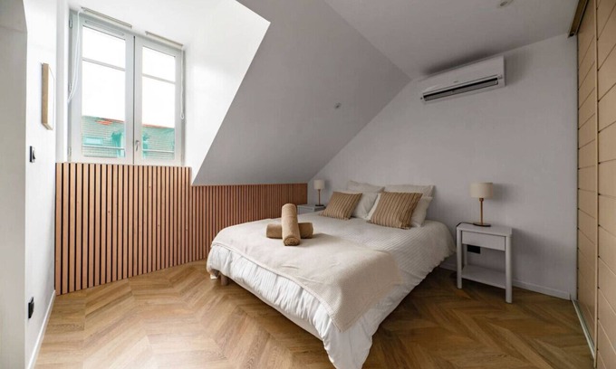 Cœur de Ville Apartment | Air-cond and designer apartment