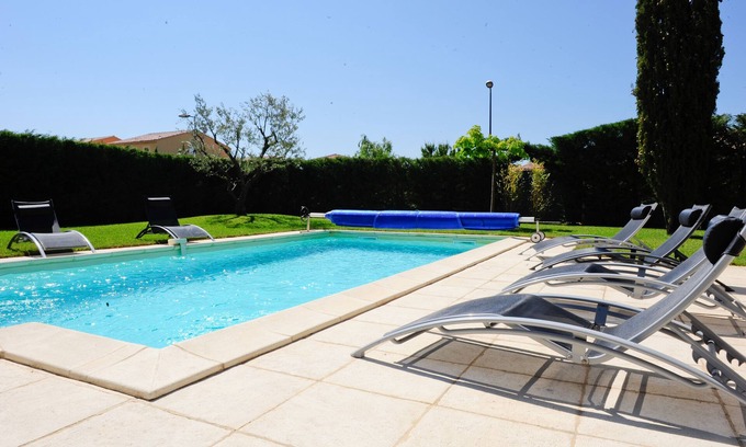 L'Isle-sur-la-Sorgue Villa | Air-conditioned house, very quiet swimming pool Provence Isle sur Sorgueberon