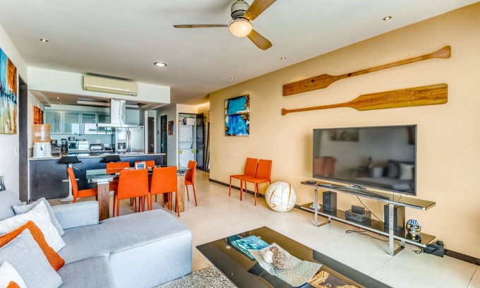 Cancun Apartment | Air-conditioned condo w/lovely ocean views, beach access, shared pools