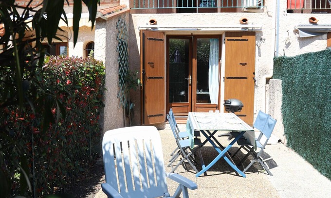 Saint-Cyprien Plage Ski Chalet | Air-conditioned house with beautiful terrace near port