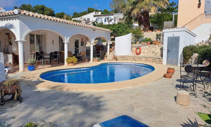 El Tesoro Villa | Air-conditioned villa, 2 bedrooms, 2 bathrooms, WIFI, private pool and parking, near beaches