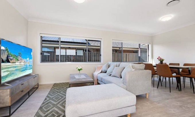 Marsden Park House | Aircabin | Marsden Park | Lovely|4 Beds House