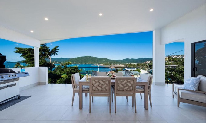 Airlie Beach House | Airlie Bay View