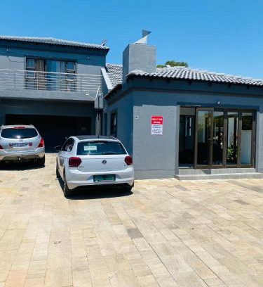 Kempton Park House | Airport Imperial Guest House