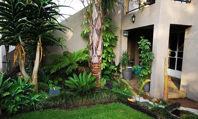 Kempton Park House | Airport Lodge Guest House