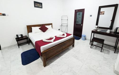 Seeduwa - Katunayake House | Airport Pearl Garden Transit Hotel