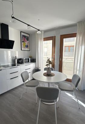 Orly Apartment | AirStay Orly T3 - Aéroport 10 min - Paris 20 min - Disney 30 min - Rungis