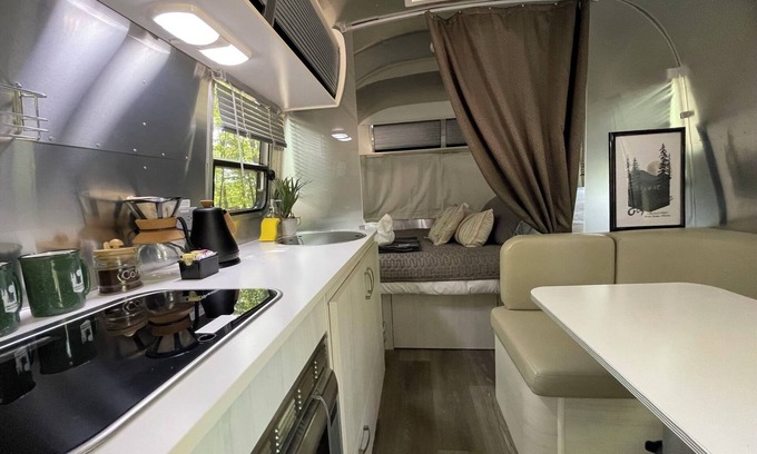Eureka Springs Cabin | Airstream with Sunset Deck