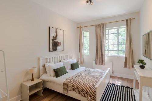 Colville Apartment | Airy 2-Bed Flat in Notting Hill