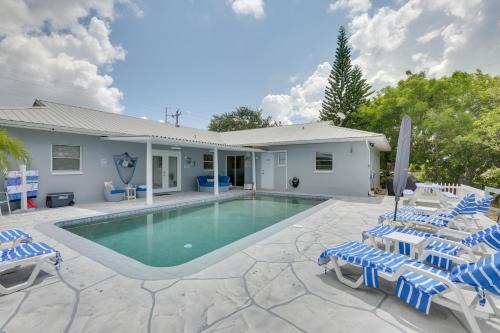 Caloosahatchee House | Airy Canal-Front Oasis in Cape Coral with Pool!