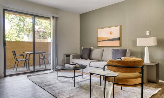 Shoreline West Apartment | Airy Mountain View 1BR w/Pool, Gym & W/D, near Target, by Blueground