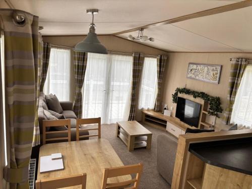 Eastgate Other | Aisling