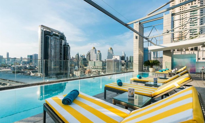 Ratchathewi Hotel | Akara Hotel