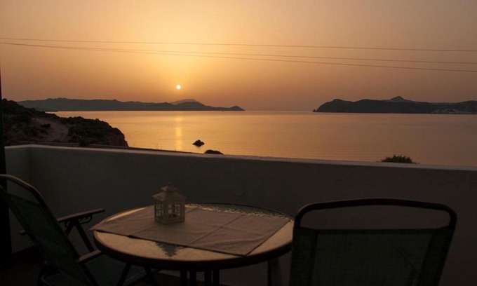 Milos Apartment | Akrothalassia