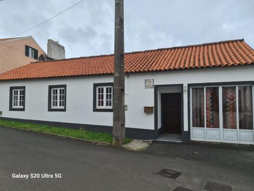 Lajes das Flores House | AL Luso Brasileiro