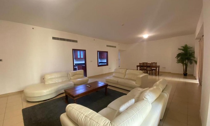 Umm Suqeim 3 Apartment | Al Mashreq Luxury 3 BR Rimal 4, 5 min walk to beach