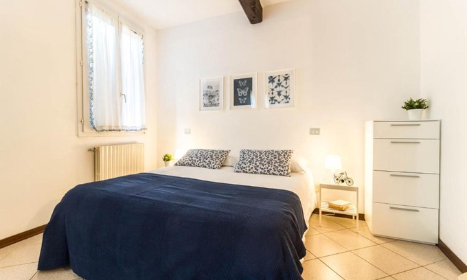 Ferrara Apartment | Al Pipái