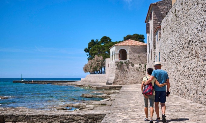 Novigrad Bed & Breakfast | Al Porto Suites