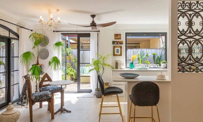 Suffolk Park Apartment | Aladdins beachside