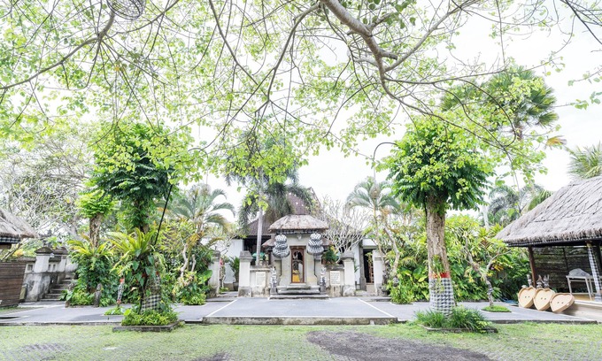Melayang Hotel | Alam Puisi Villa