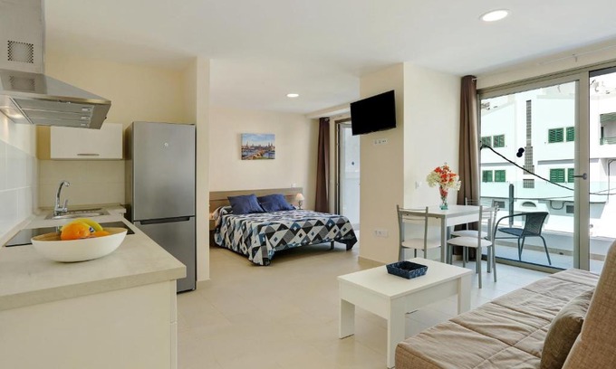 Playa de Mogan Apartment | Albamar 1a