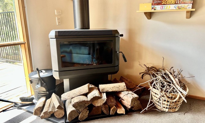 Sawmill Settlement Cabin | Albaski Lodge – Whole Lodge