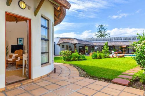 Hunter's Home Apartment | Albatross Suite