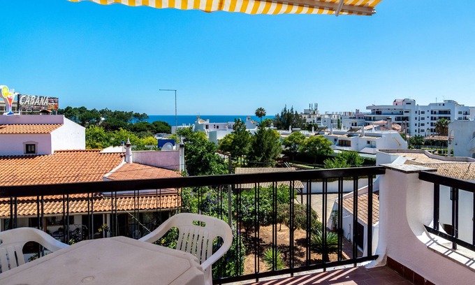 Olhos D'Agua Apartment | Albufeira Suite & Beach Apartment