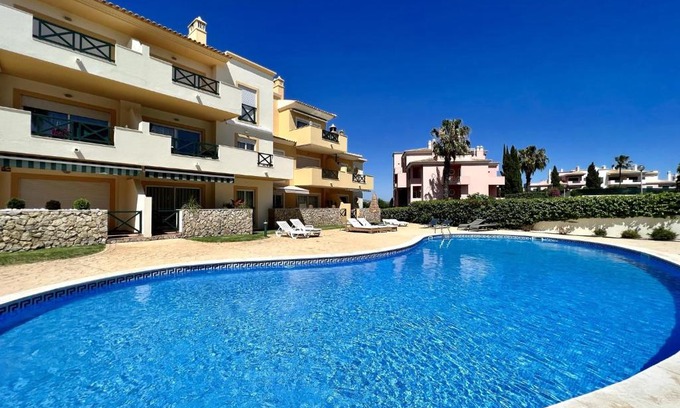Pata de Baixo Apartment | Albufeira Valley 2 With Pool by Homing